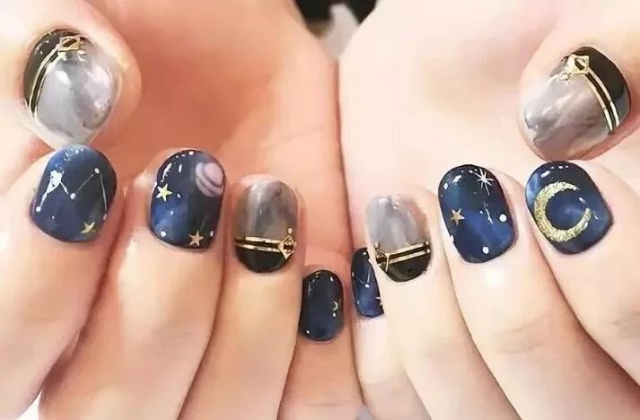 干净又气质的40款美甲简约,美哭的美甲