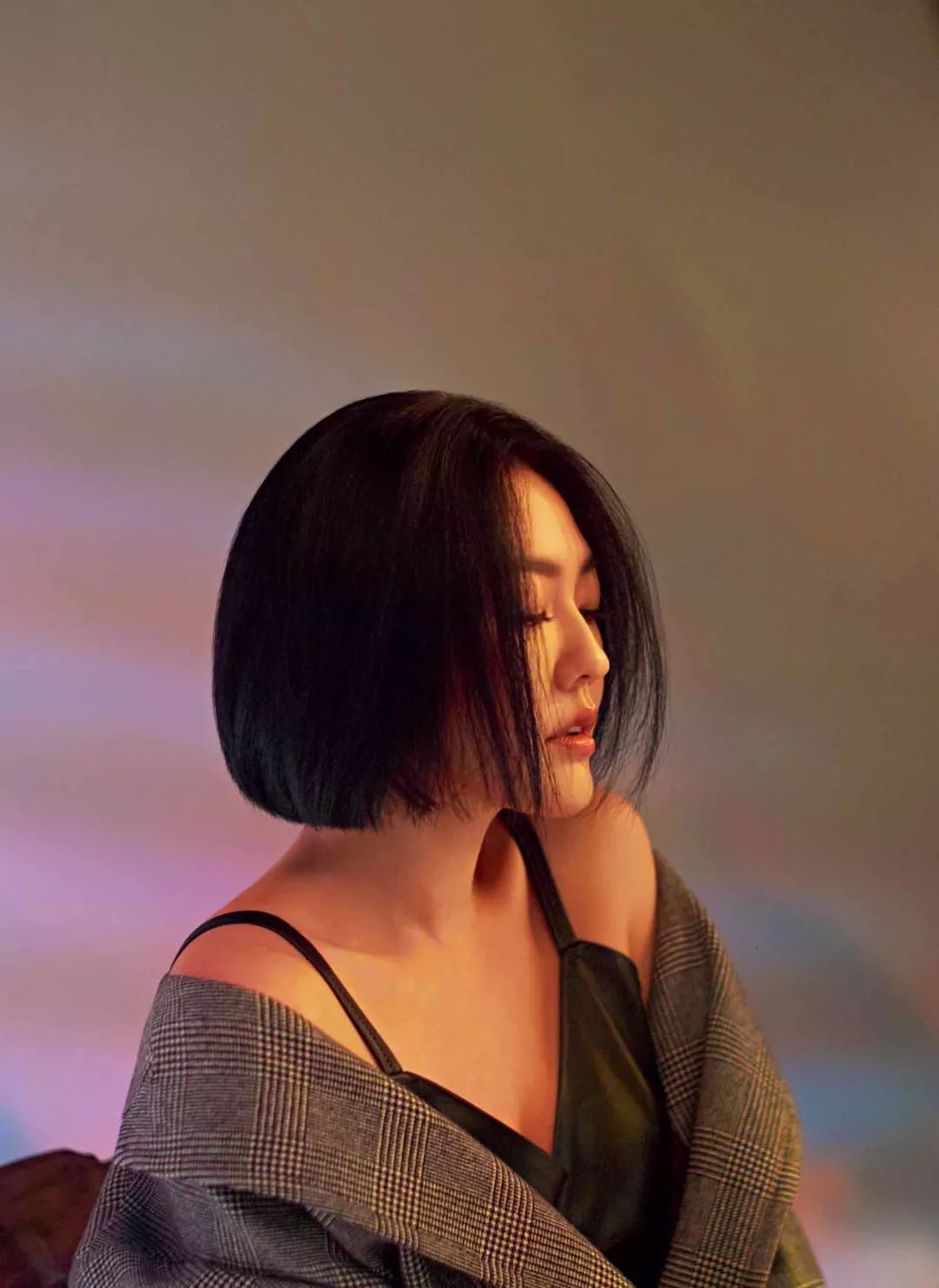 小S被分成两半的女人