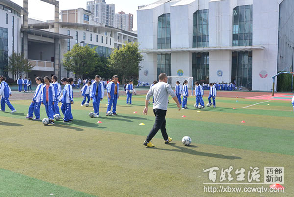 郫都区石室蜀都中学足球,石室中学蜀都中学