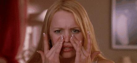 女子挤痘痘致感染被送急诊,女子挤痘痘进icu