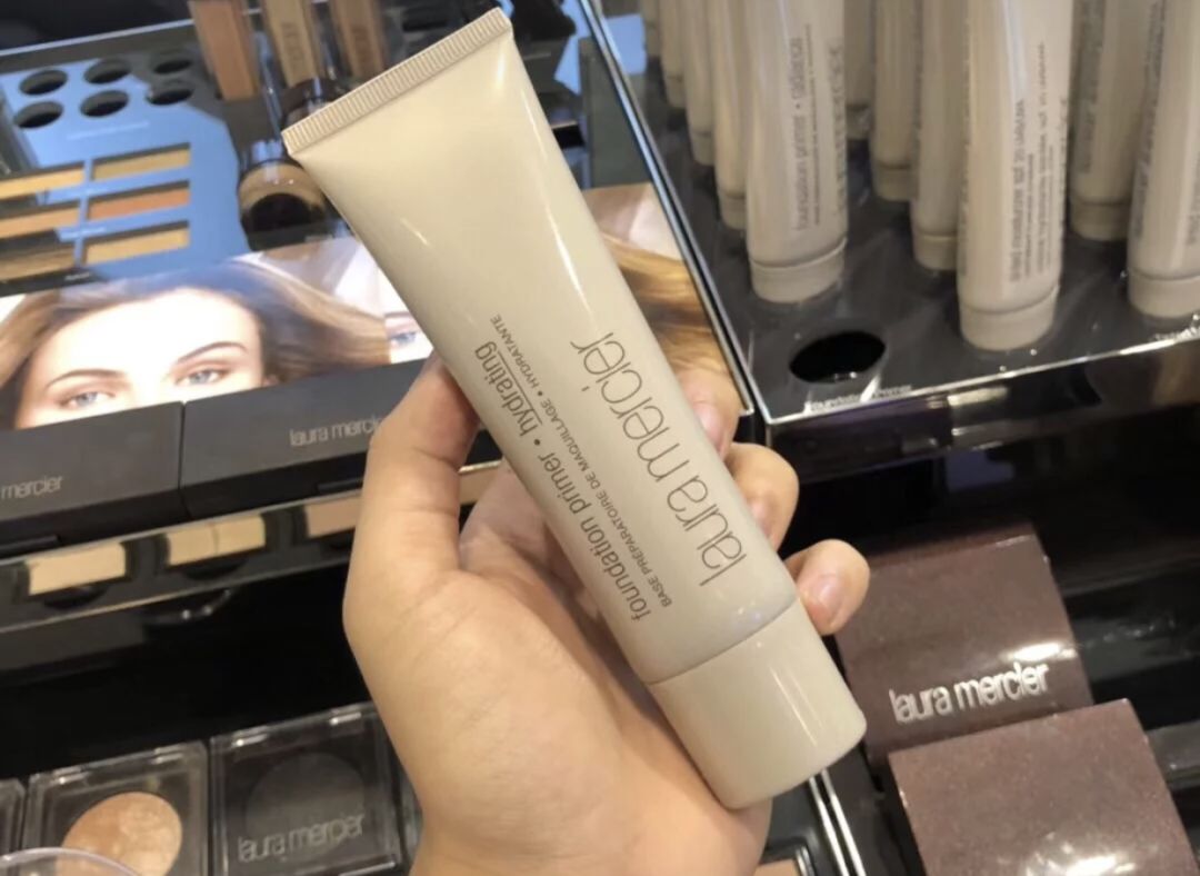 再不换上秋冬隔离，你的粗糙卡粉妆怕是要和男神说拜拜了！