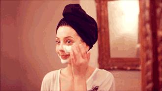 起粉刺了抹什么好,起了粉刺应该怎么护肤