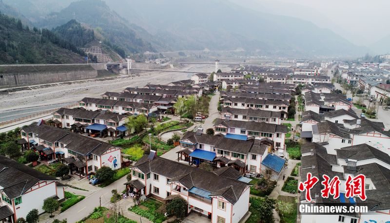 汶川地震明星发文缅怀致敬重生,汶川地震十三年回望悲痛致敬重生