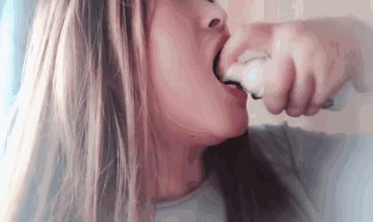 最好的口腔神器,好的去牙黄神器推荐