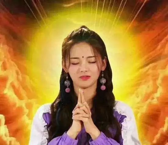 锦鲤用英文该怎么表达,锦鲤的英语是什么怎么写