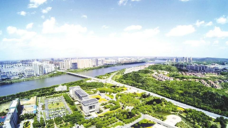 聚焦产业发展加快转型升级的措施,随州城市建设发展