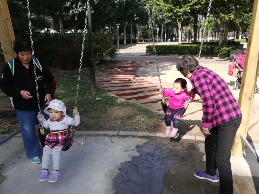 工厂改造成文化娱乐产业园,企业文化建设休闲区