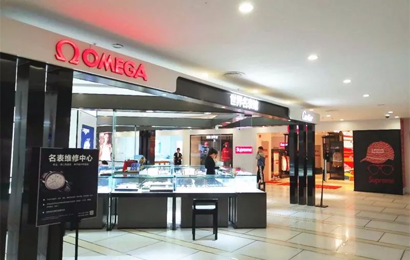 火爆之后骤冷！开始拓展潮牌、书店、童乐、餐饮的中大门，真能扮演好经开商业扛把子？