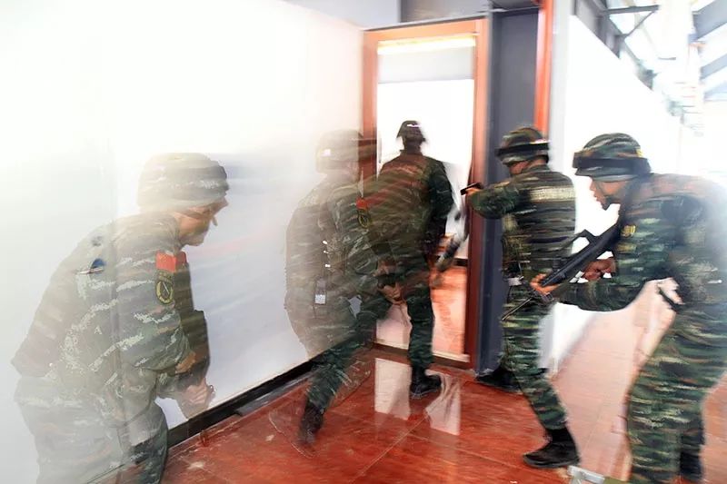 魔鬼周极限训练无人性化,魔鬼周雪域极限训练