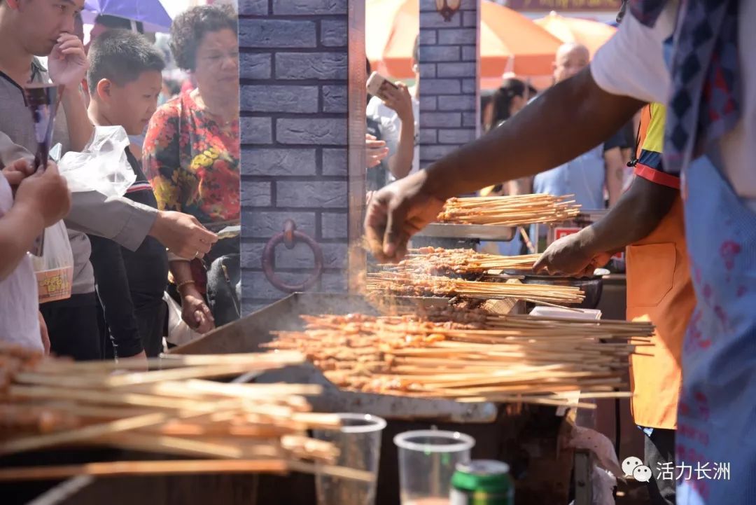 汇聚美食优惠团购,今年梧州宝石美食节在什么地方