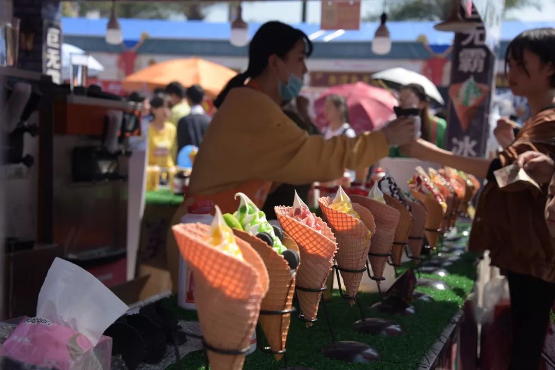 汇聚美食优惠团购,今年梧州宝石美食节在什么地方