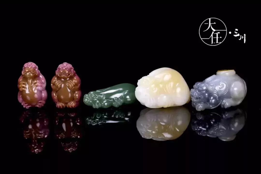 和田玉新中式珠宝美学,和田玉青花山水意境牌