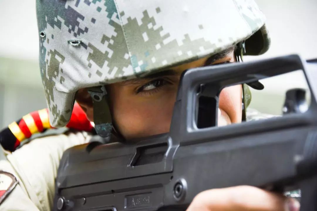 现场直击陆军,直击陆军某旅新年开训