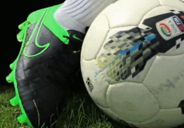 维维足球头球教学视频,传球的十种方法实用足球