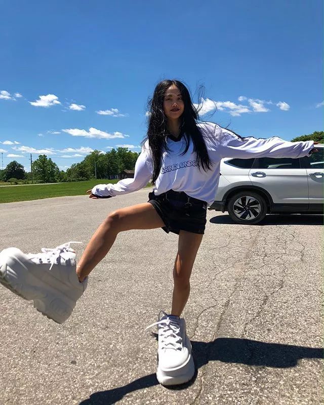 潮流女孩子,潮流的女人特点是什么