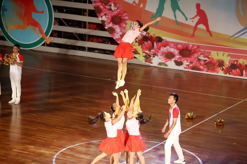 大图定格｜旋转跳跃，魅力南检绽放绿城