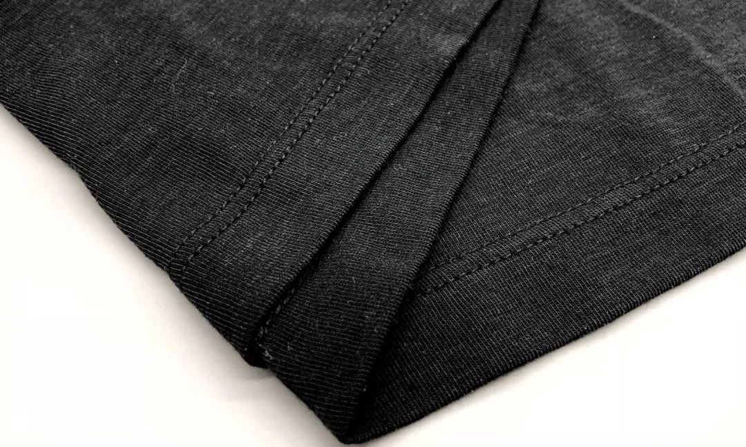 美国总统奥巴马穿的衣服,奥巴马穿的羽绒服