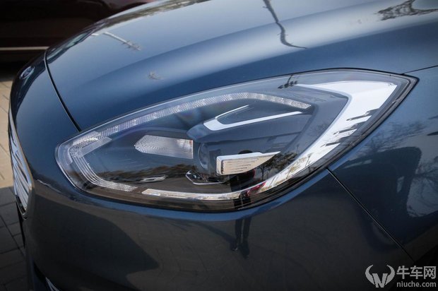 试驾全新福特福睿斯,福睿斯性价比