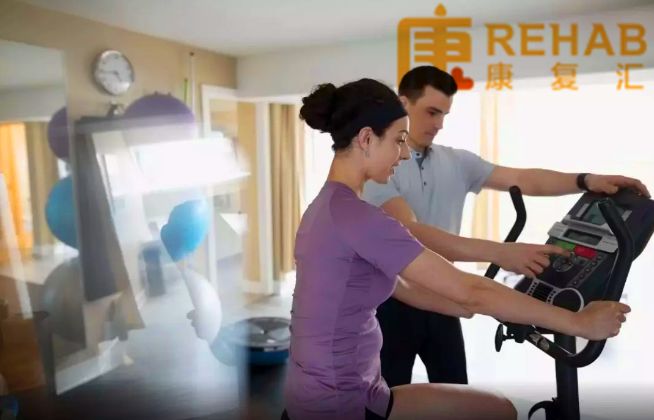 吞咽困难者怎么做康复训练,吞咽康复训练之吞咽反射训练