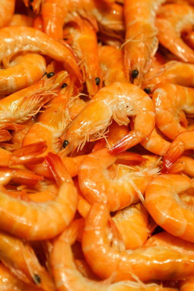 福利‖带上你的plus胃，郑州这家海鲜自助餐厅鲍鱼螃蟹吃到醉！