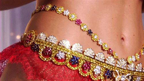 维密秀fantasybra试装,维密十四年到18年大秀