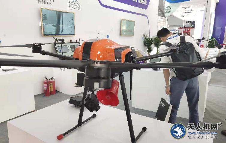 惊艳无人机表演,大疆无人机炫酷出场