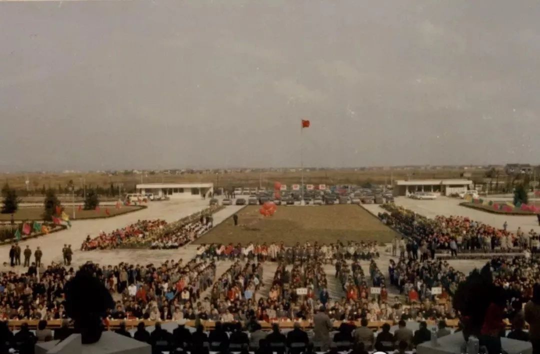 宁波帮建设宁波,让全世界的宁波团结起来