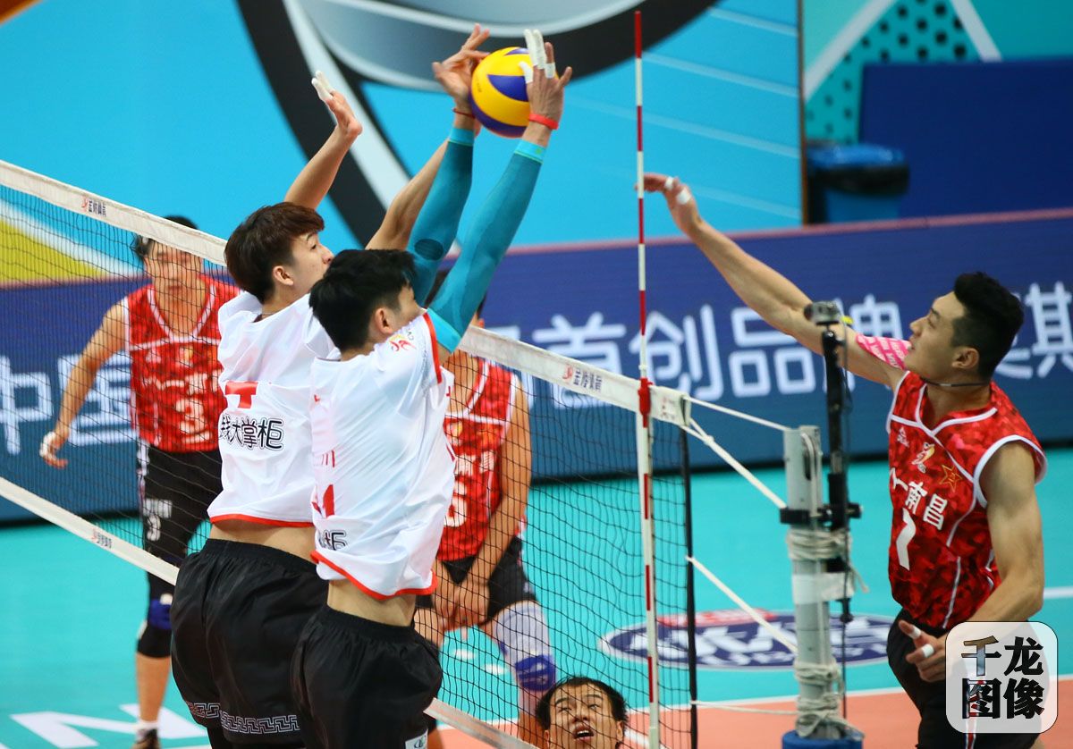 北京北汽男排挺进决赛目标卫冕,北汽男排排除困难积极备战联赛