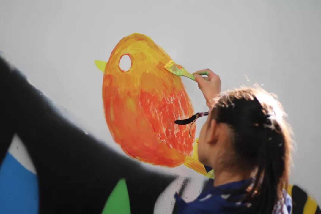 鎱х敾鏃犻檺娑傞甫娴锋姤,鎱х敾鏃犻檺