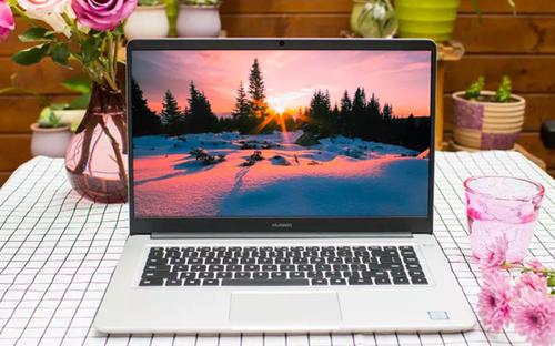 轻薄本电脑玩什么游戏最好,玩游戏选笔记本