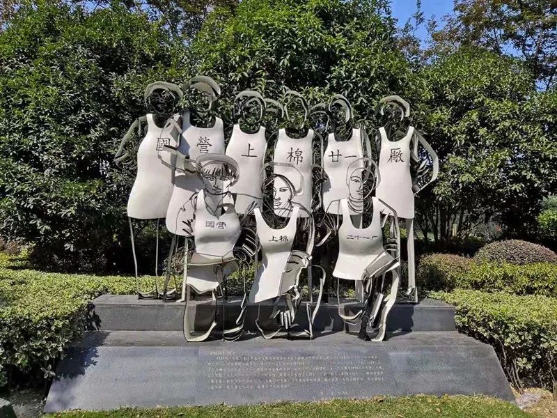 看二十年前老照片感慨,长宁区历史变化