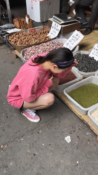 菜市场男孩,菜市场男童