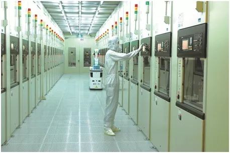 上海制造40年｜连续31个季度盈利！这家以提振“中国芯”为使命的企业，书写了怎样的传奇？