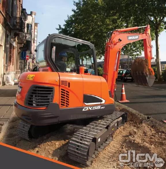 斗山dx60-9c和dx55-9c区别,斗山挖掘机dx55-9c有多高