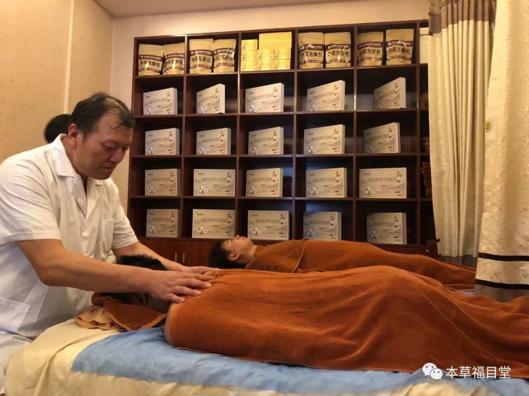 退伍军官花10余年,研究出治疗近视的中医手法!推出后百万人受益!