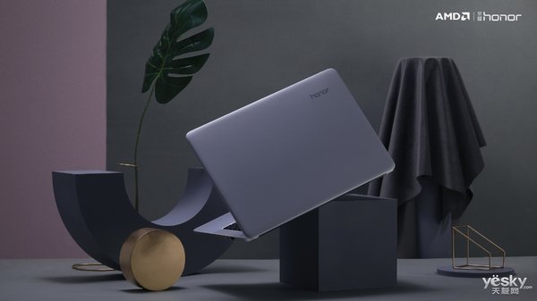 时尚潮人好物推荐,时尚潮人必备单品