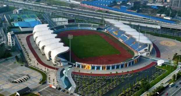 助力川足三年冲超,都江堰凤凰体育场将改建!