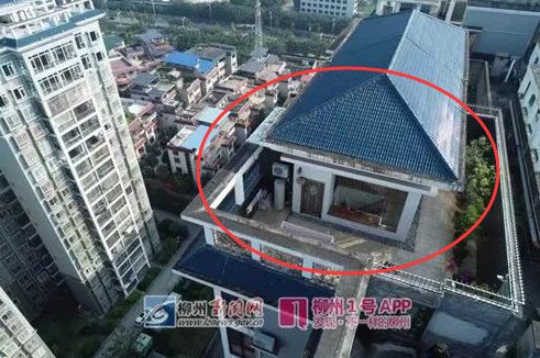 楼顶归你家？北大阳光小区顶层楼业主打穿天花板，欲建“空中楼阁”