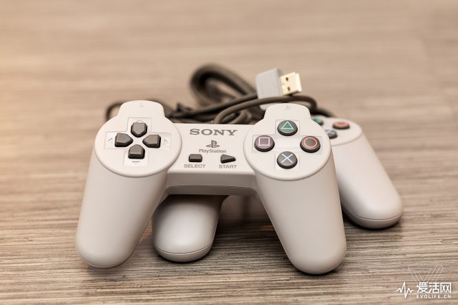 playstation买哪个版本的好,playstationplus值得吗