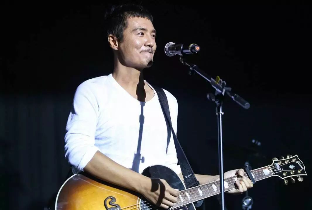 朴树到底是怎么样的一个人,朴树经历了什么创作平凡之路