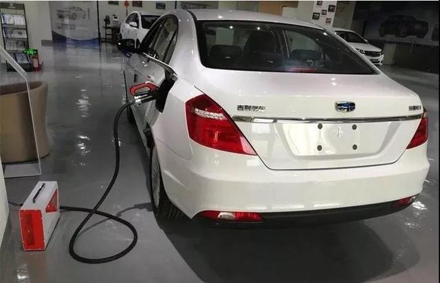 电动汽车车载充电机为什么容易坏,电动汽车有车载充电吗