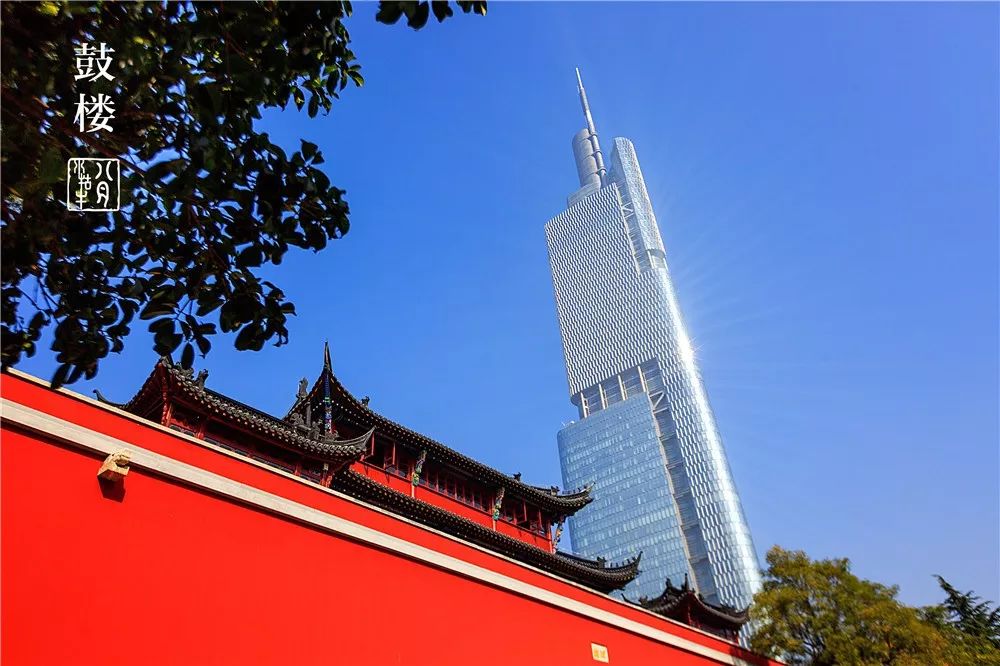 鼓楼70岁的老人免费吗,鼓楼60岁以上老人免票吗