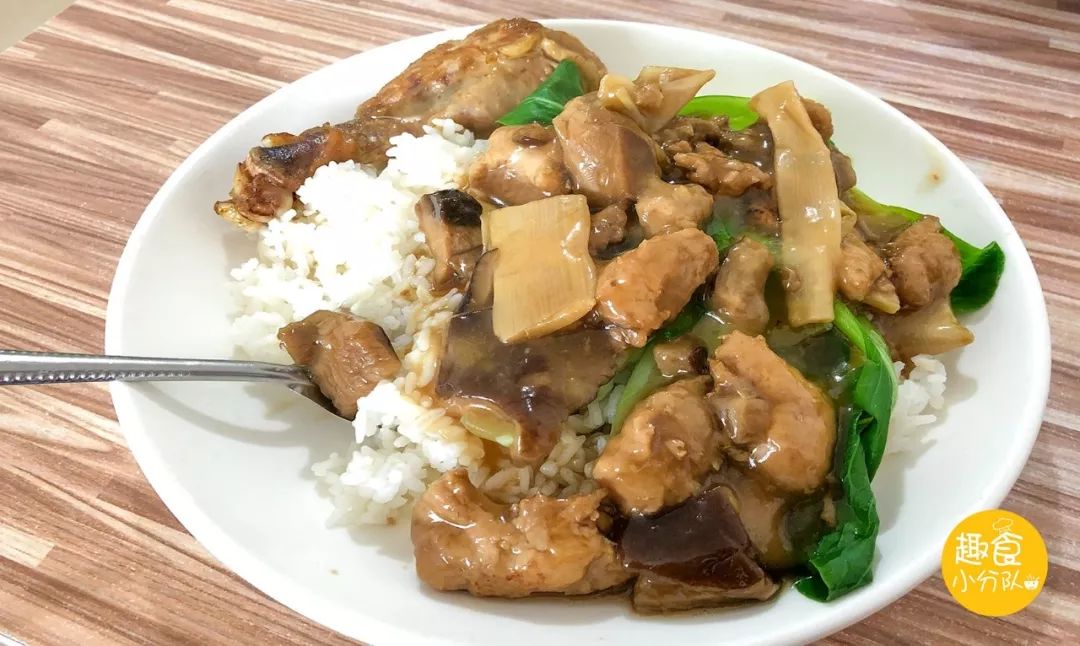 餐饮界三大巨头之一的“沙县大酒店”里，到底有什么好吃的？