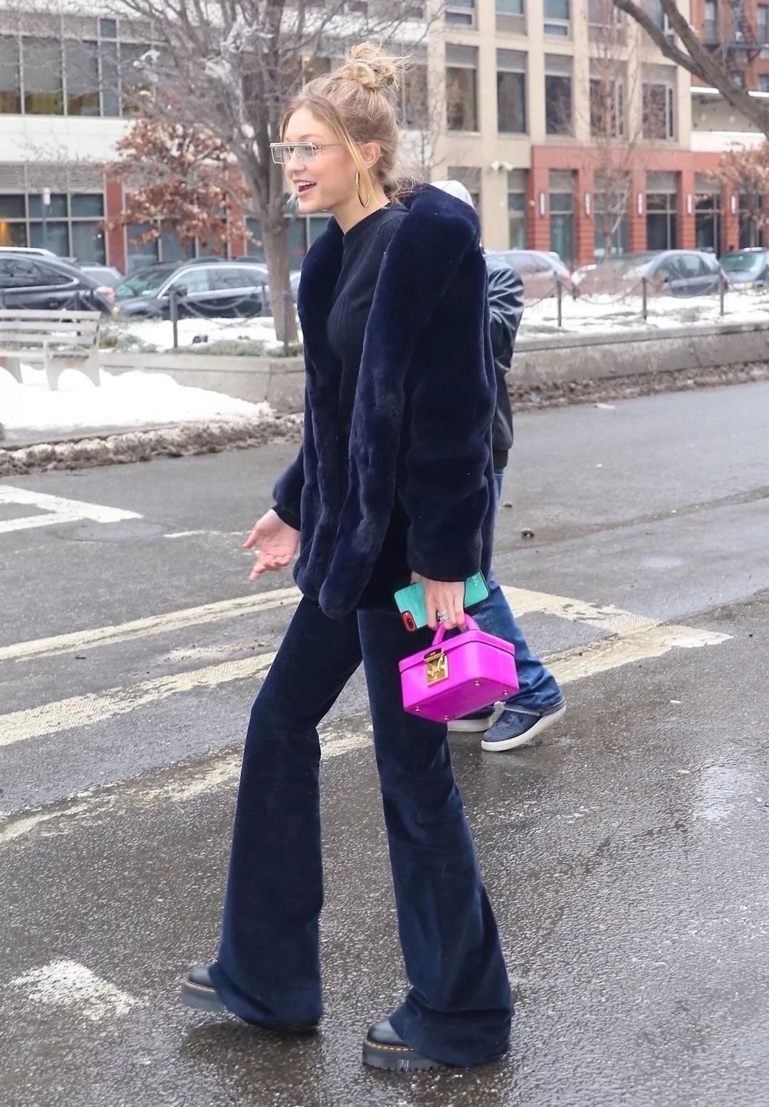 刘雯同款波司登羽绒服,明星刘雯同款服装