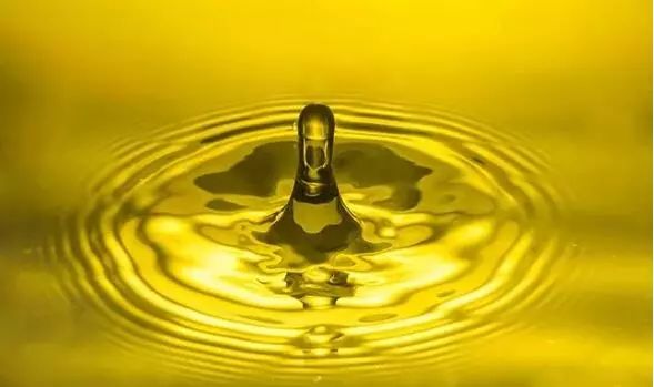 植保技术革命！有机硅、精油、有机氟等，谁将主宰500亿农业助剂市场？