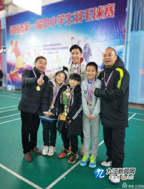 瑞昌第三小学羽毛球队,瑞昌市第二小学2018年羽毛球比赛