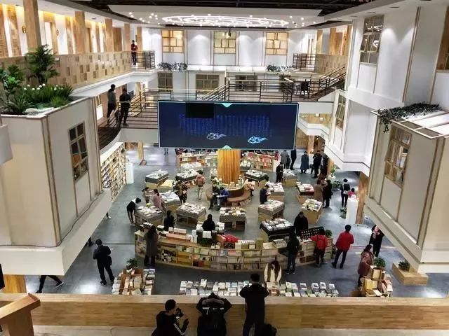 郑州值得一去的8家书店,郑州有逼格的书店