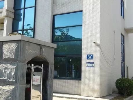 拍卖成交价1亿,拍卖房成交多出100万