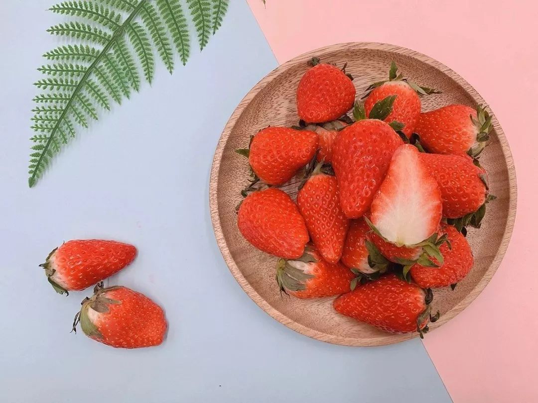 又香又甜好吃的草莓,果香四溢的草莓果酱