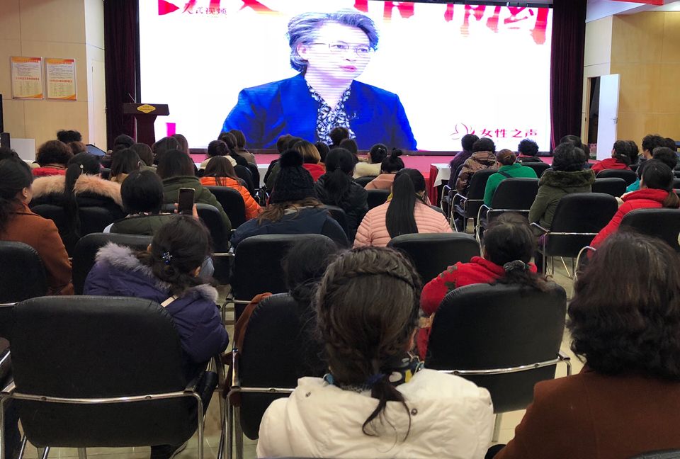 为巾帼英雄疯狂打call,为巾帼致敬的歌曲短视频